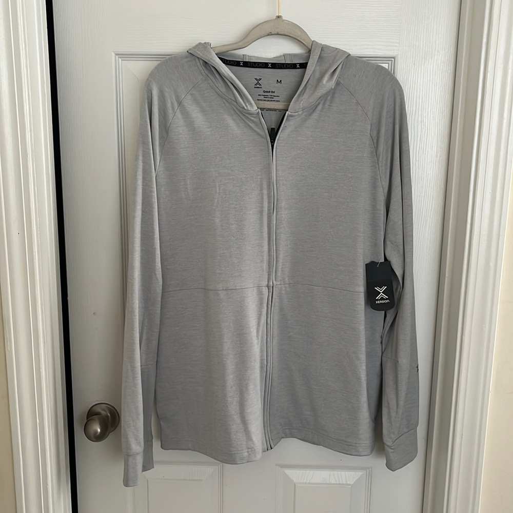 Light weight jogging suit jacket